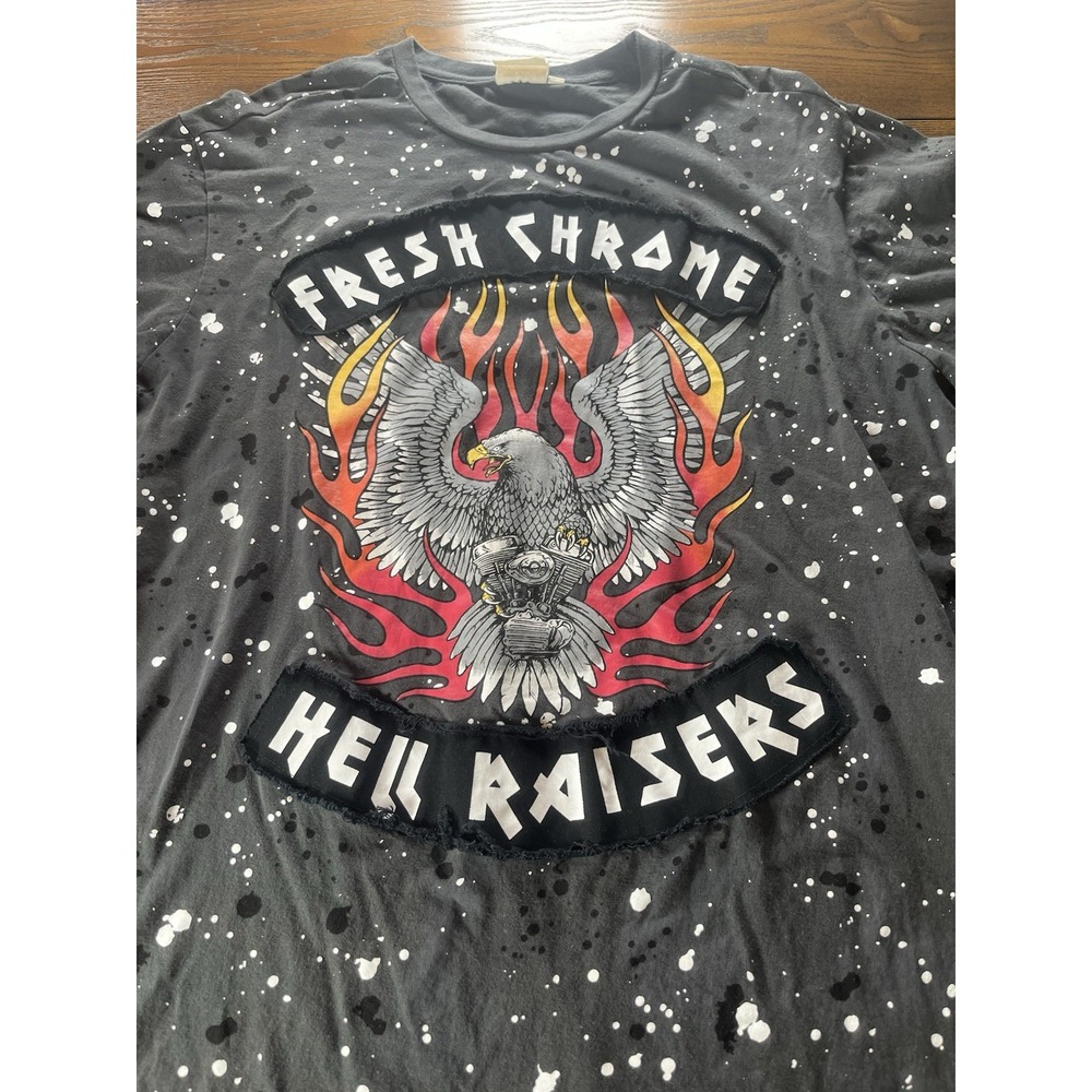 Men's XL Akademiks Jeanius Fresh Chrome Hell Raisers Graphic T Shirt